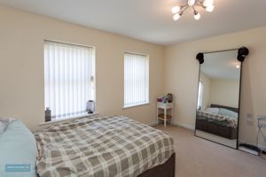 Bedroom- click for photo gallery